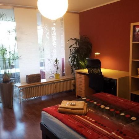 Apartment An Der Messe Augsbourg Chambre photo